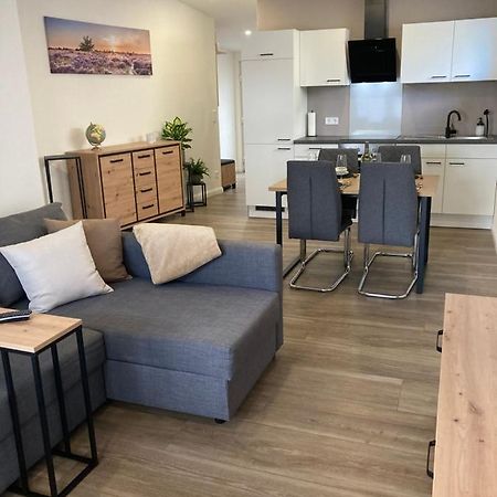 Moderne Ferienwohnung Mit Balkon Herxheim bei Landau/Pfalz Esterno foto